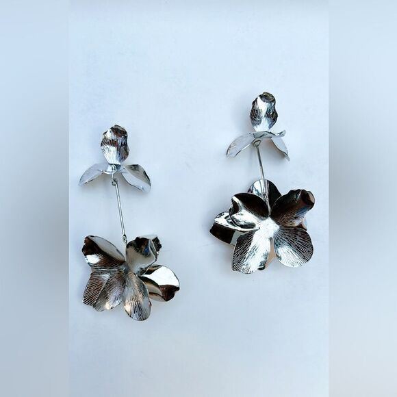silver flower drop earrings H62 - Picture 3 of 4
